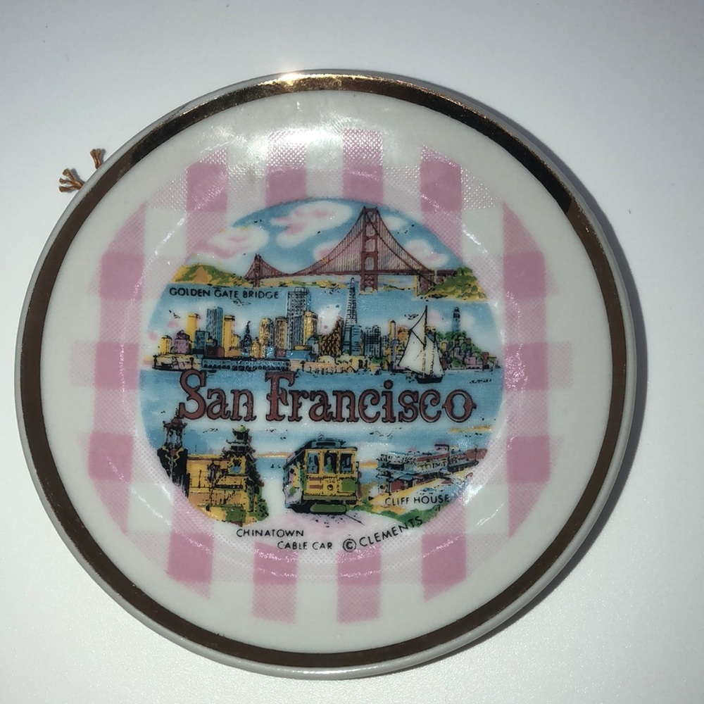 Decorative San Francisco vintage souvenir plate